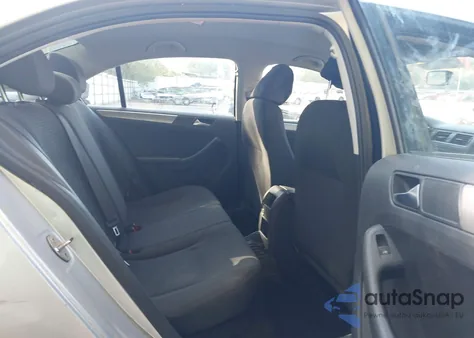 2015 Volkswagen Jetta 1.8T Se из США, поврежденный, VIN 3VWD17AJ2FM245853